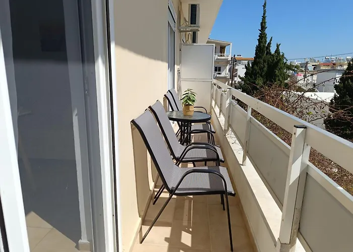 Nautilus & * Rhodes City