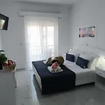 Nautilus & Апартаменты