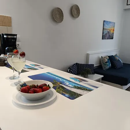 Apartment Nautilus & Rhodes City