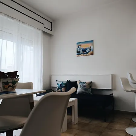 Apartment Nautilus & *