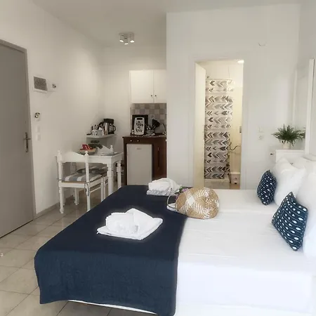 Nautilus & شقة Rhodes City