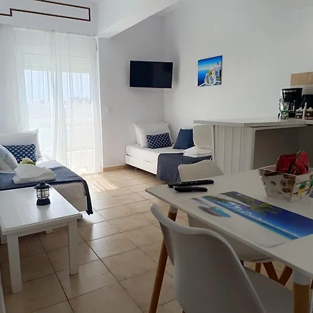 Nautilus & شقة Rhodes City