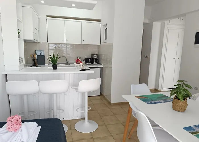 Apartment Nautilus & Rhodes City