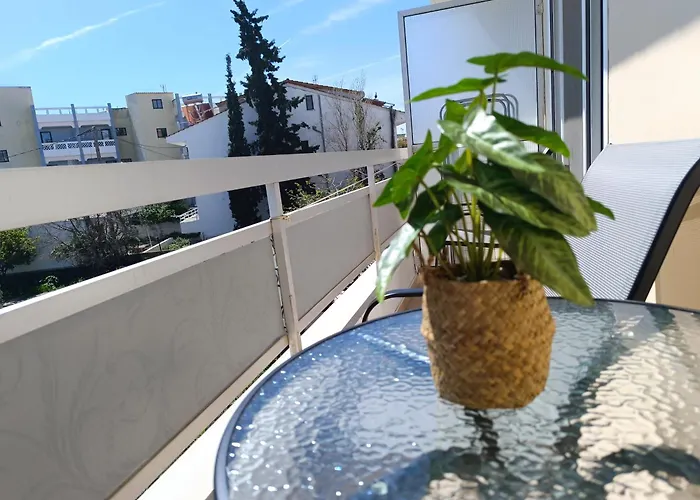 Nautilus & Apartment Rhodes City